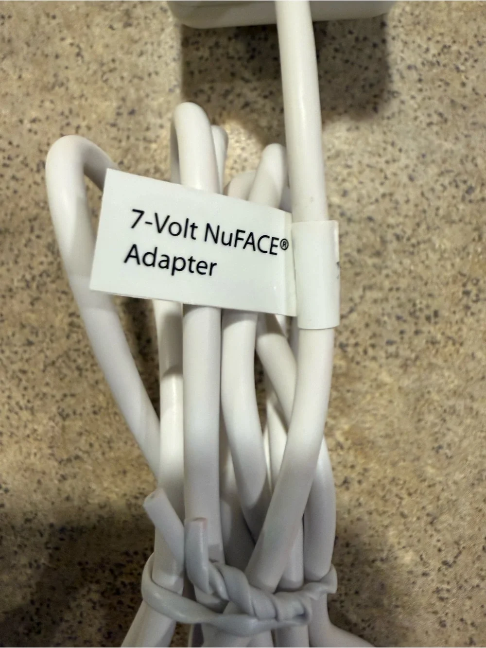 OEM NuFace Trinity Facial Toning Device Power Supply Cord 7V 7A HDP-QB07007C